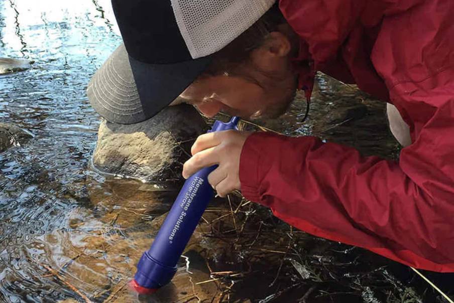 does lifestraw remove viruses and bacteria